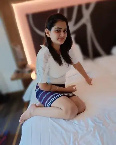 Escort Service In Chetlat